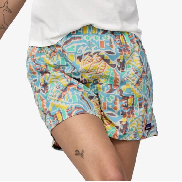 Patagonia Women's Funhoggers Shorts Thriving Planet Lago Blue  XS - Picture 6 of 12